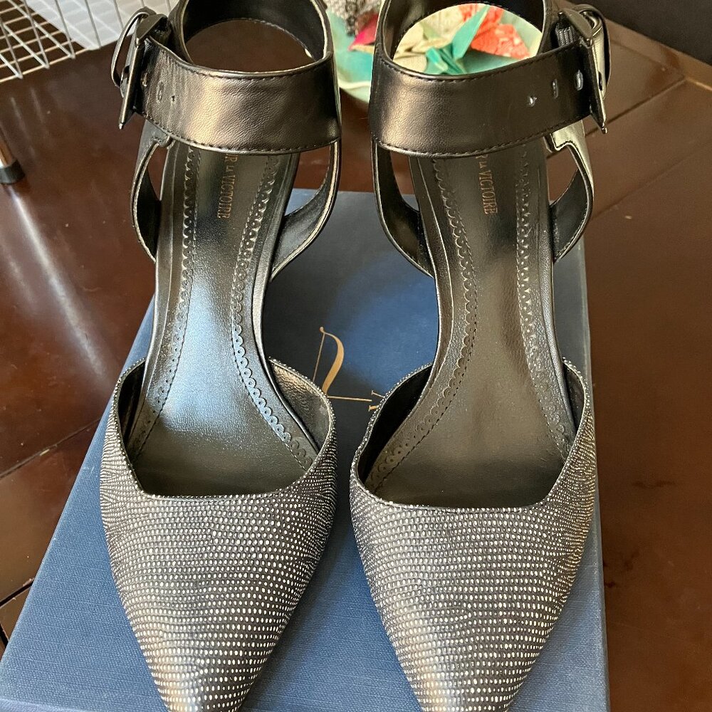 Pour La Victoire wedge-heel sandals with ankle straps in textured black, size 8